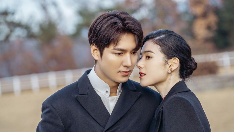 Jung Eun Chae dan Lee Min Ho di The King: Eternal Monarch