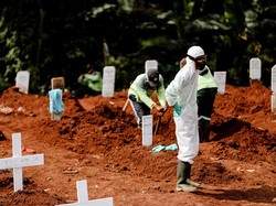 Kisah Penggali Kubur Jakarta Disorot Dunia
