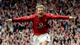 FOTO: 8 Pemain yang Hengkang dari MU Secara Kontroversial