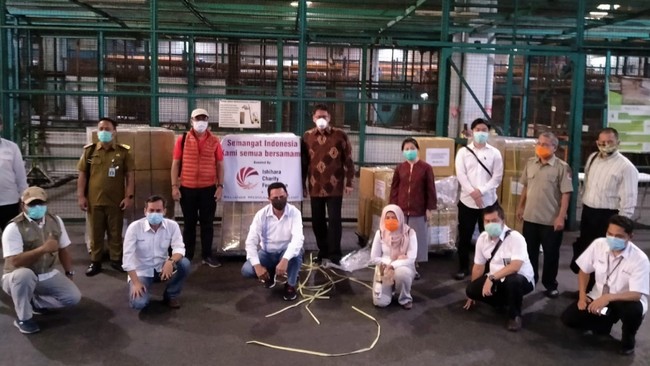 Kementerian Kemaritiman dan Investasi mewakili pemerintah RI Senin siang (20/4) menerima bantuan berupa  15 buah ventilator dari sebuah yayasan amal Taiwan.