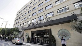 Corona Memperparah Krisis, Hotel Legendaris di Libanon Tutup