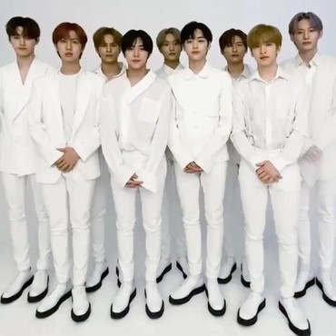 Lirik Lagu Break All the Rules - CRAVITY