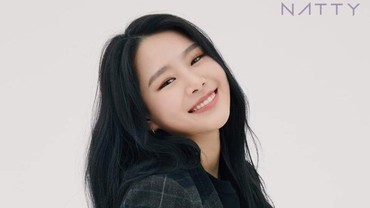 img-title Natty 'SIXTEEN' Akhirnya Resmi Debut di Korea