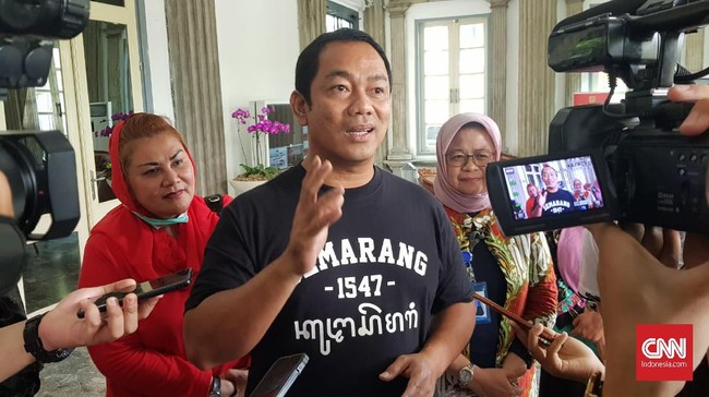 Hendrar Prihadi merupakan kader tulen PDIP sejak pertama kali berkarir di bidang politik. Wali Kota Semarang itu disiapkan PDIP untuk jadi calon gubernur DKI.