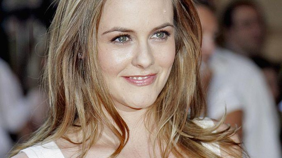 LONDON - JULY 17:  Actress Alicia Silverstone arrives at the UK premiere of 