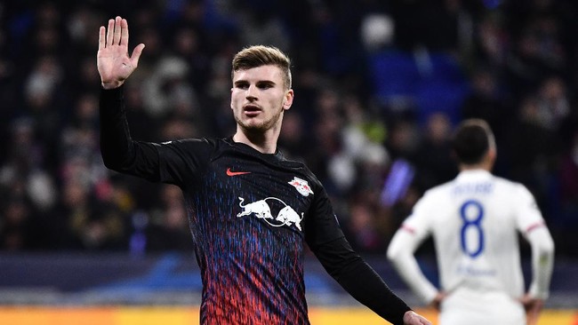 RB Leipzig's German forward Timo Werner celebrates after scoring a goal during the UEFA Champions League group G football match between Olympique Lyonnais (OL) and RB Leipzig, on December 10, 2019 at the Parc Olympique Lyonnais stadium in Decines-Charpieu near Lyon. (Photo by JEFF PACHOUD / AFP)