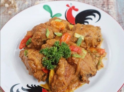 Menu Sahur: Resep Ayam Masak Habang Khas Kalimantan Gugah Selera Makan