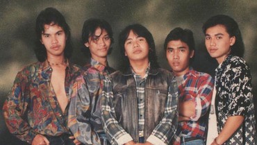 Lirik Lagu Aku Milikmu - Dewa 19