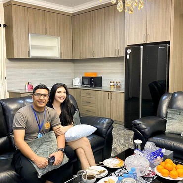 Rica Andriani & Fahrul Sudiana Mesra, Netizen Salfok ke Kulkas Rp50 Juta