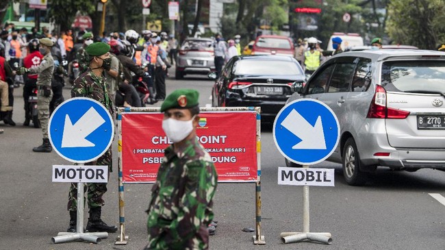 PSBB Kota Bandung diperpanjang hingga 8 Februari meski tanpa dilengkapi keberadaan check point.