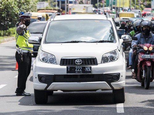 Nunggak Pajak, Mobil-Motor Bakal Dilarang Melintas di Jalanan Jabar