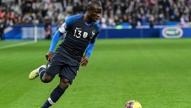 N'Golo Kante, Wajah Muslim yang Ramah di Lapangan Sepak Bola