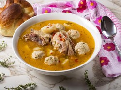 Resep Sup: Sup  Bola Ayam Pedas