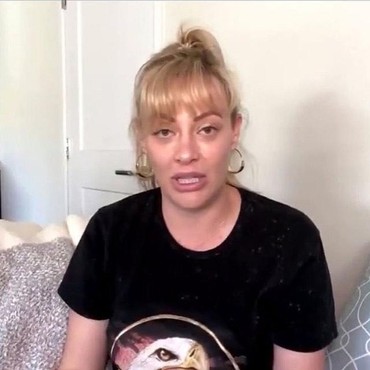 Cari Ribut, YouTuber Amerika Sebut BTS & MONSTA X Mirip seperti Wanita