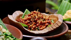 Resep Sahur Praktis dan Tahan Lama: Teri Kacang Balado