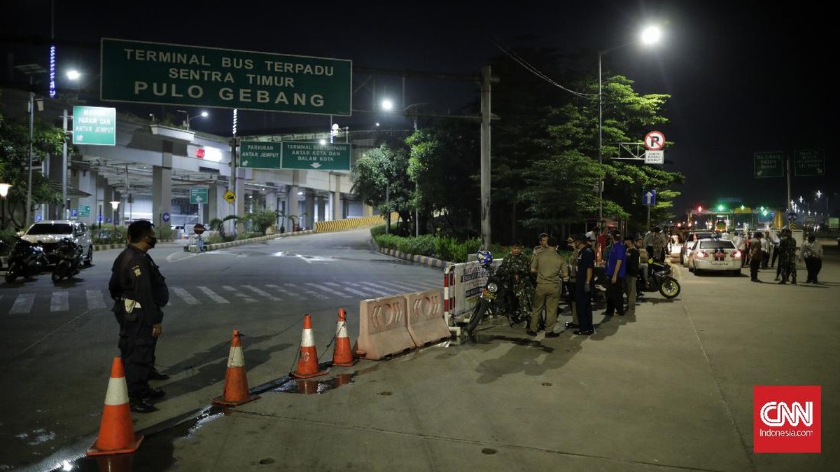 FOTO: Mencuri Mudik Sebelum Terlambat Tinggalkan Jakarta