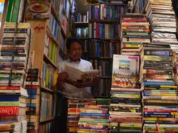 5 Rekomendasi Buku Fiksi yang Bisa Kamu Baca Saat Hari Buku