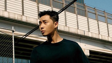 img-title Mengintip Sisi Lain Kehidupan Park Seo Joon