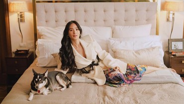 Karantina Diri, Crazy Rich Asians Heart Evangelista Belajar Cuci Baju