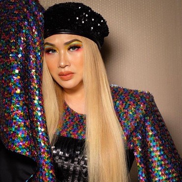 Ramadhan Saat Pandemi Corona, Titi DJ Rilis Ulang 'Tuhan Jaga Diriku'