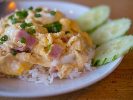 Menu Sahur: Resep Nasi Telur Sederhana, Pilihan Praktis untuk Keluarga