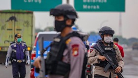 Polri Jelaskan Personel Senjata Lengkap Turut Jaga Pos Mudik