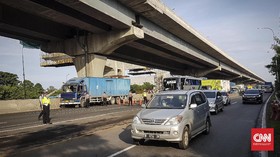 Hendak Mudik via Cikampek, 700 Mobil Diminta Putar Balik
