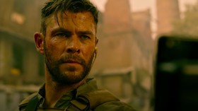 10 Film Netflix Orisinal Terlaris, Extraction dan Bird Box