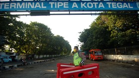 PSBB Berakhir, Tegal Disemprot Disinfektan Gunakan Helikopter
