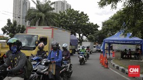 Pergub PSBB Anies: Warga Tak Pakai Masker Didenda Rp250 Ribu