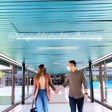 Ketika Zaskia Gotik Malu-malu Bahas Pernikahan