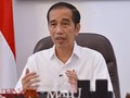 Jokowi: Hati-hati Melonggarkan PSBB