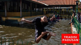 VIDEO: Tradisi Padusan SESUAI PROTOKOL PENCEGAHAN COVID-19