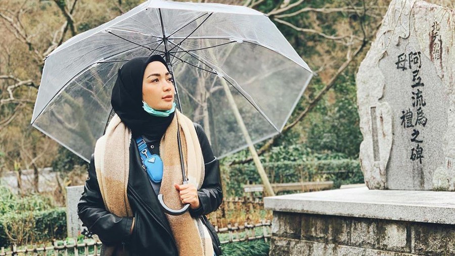 imel putri cahyati