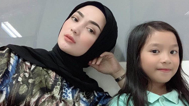imel putri cahyati
