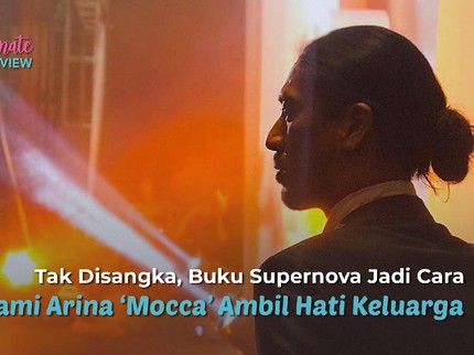 Tak Disangka, Buku Supernova Jadi Cara Suami Arina 'Mocca' Ambil Hati Keluarga