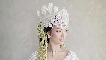 Suami Digugat Mantan Istri, Zaskia Gotik Langsung Dirawat?