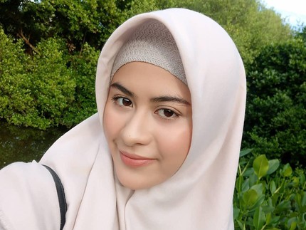 7 Potret Cantik Betari Ayu, Bintang Sinetron Ramadhan yang Tengah Naik Daun