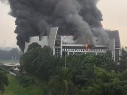 Video Gereja Christ Cathedral di Serpong Terbakar!