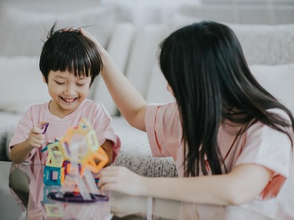 Aktivitas Mudah untuk Membuat Anak Gembira Selama di Rumah Aja