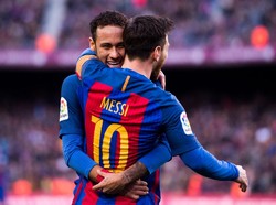 Neymar Begitu Mencintai Messi