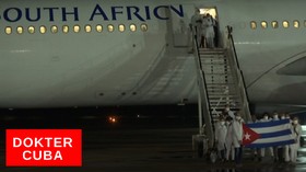 VIDEO: 217 Tim Medis Kuba Tiba di Afrika Selatan