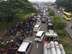 Polisi Temukan ODP COVID-19 Berkeliaran di Check Point PSBB Waru Sidoarjo