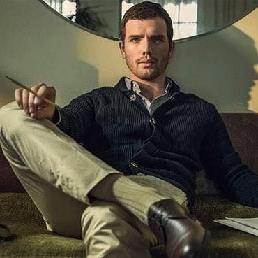 Adik Pria Taylor Swift 