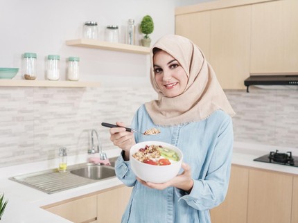 5 Aturan Diet Sehat Selama Puasa, Wajib Dicoba Jika Ingin Langsing