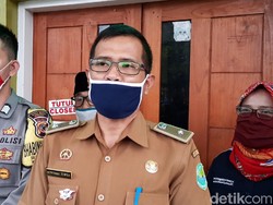 Protesnya Soal Penyaluran Bansos Bikin Gaduh, Kades di Subang Minta Maaf