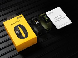 Biar Kamu Tetap Aktif Selama Ramadhan, Realme Rilis Smartband Rp 300 Ribuan