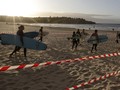 Keceriaan Surfer Kembali Tunggangi Ombak Pantai Bondi