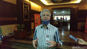 img-title Warga Ngeluh Ditinggal Pacar, Ganjar Pranowo: Cari Lagi, Laki-laki Bukan!