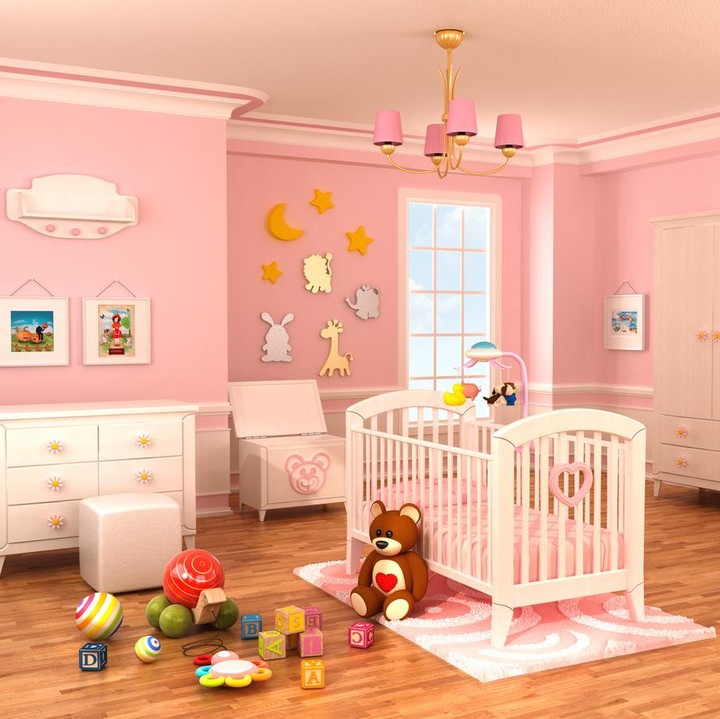 Lengkapi dengan mainan si kecil, Bun. Agar kamar bisa jadi ruang bermain yang nyaman untuknya. (Foto: Getty Images/adventtr)